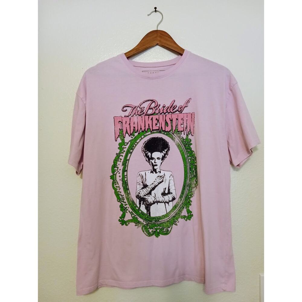 Bride of Frankenstein Universal Monsters Femme Fatale Gothic Horror T-Shirt SZ M